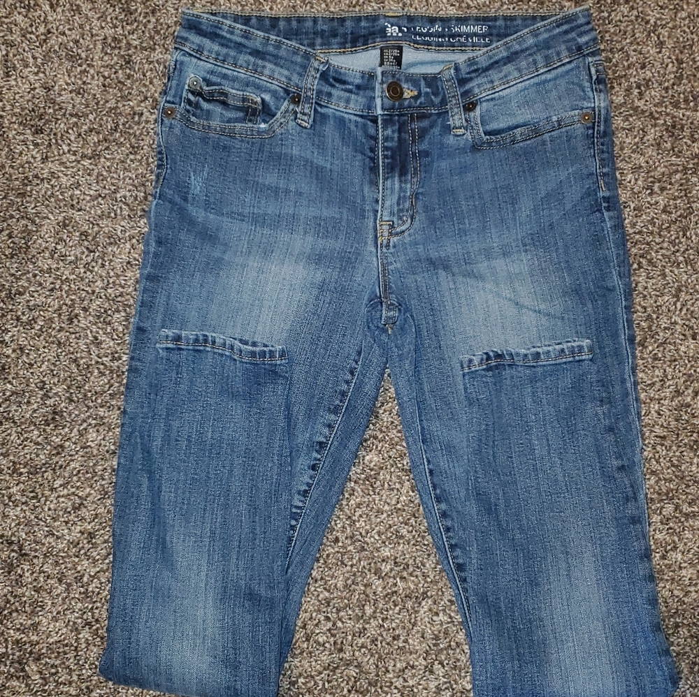 Blue stretchy skinny jeans